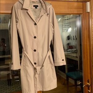 Lands End Trench Coat Womens Size L 14-16 Beige Lined Buttons Jacket